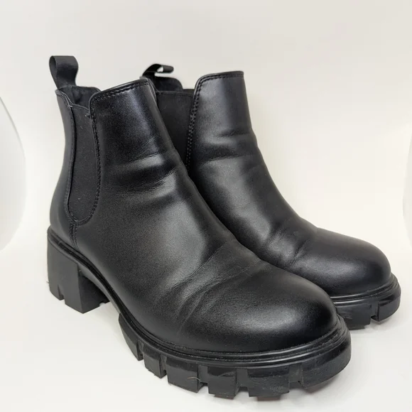 Steve Madden Howler Ankle Boot Black Women's Size 8.5W - Picture 1 of 10